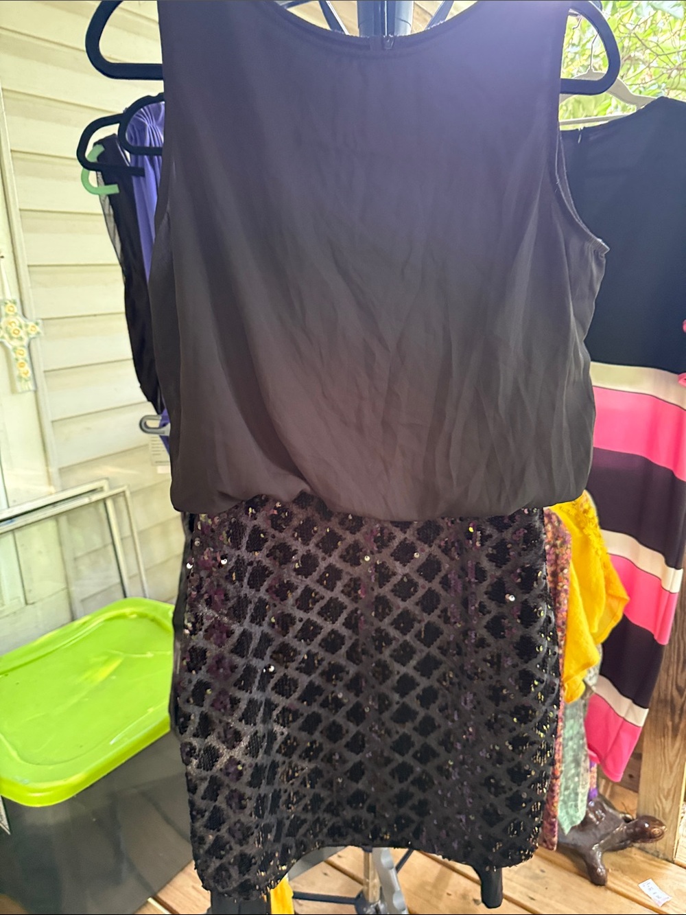Women’s Dress in Black with Sleeveless Top  & sequins in black. Size Large